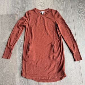 Athleta Balance Long Sleeve Fleece Lined Dress in Mahogany Brown Size XS